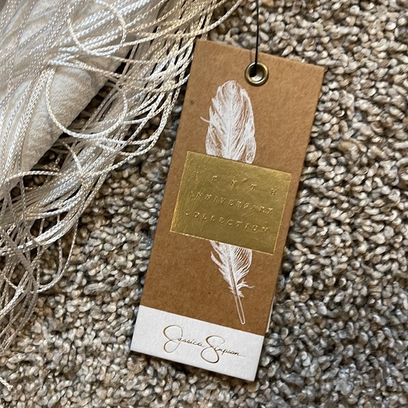 White jumpsuit - Picture 3 of 4